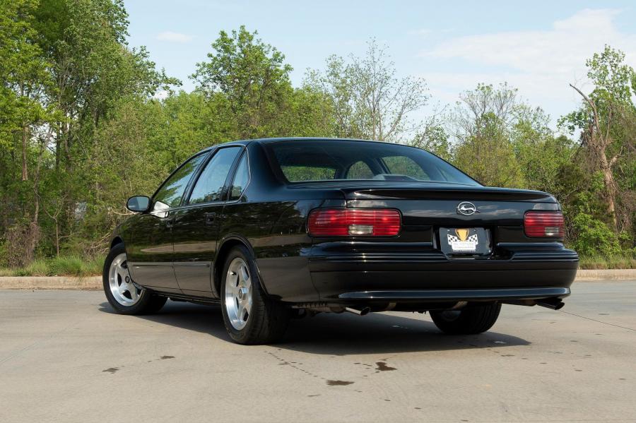  Chevrolet Impala SS 1996 года  (фото 37 из 99)